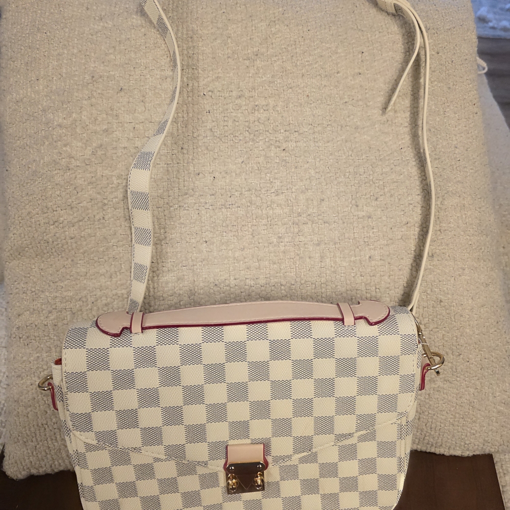 Cream and Gray Checkered Crossbody Bag - Picture 5 of 6